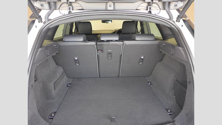 2024 認定中古車 Land Rover Range Rover Evoque フジホワイト P200（ガソリン） スタンダードホイールベース S