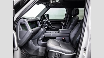 Defender 110 9