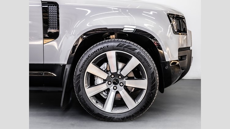 2026 Approved Land Rover Defender 110 Borasco Grey AWD 3.0D HSE X-Dynamic (D350)