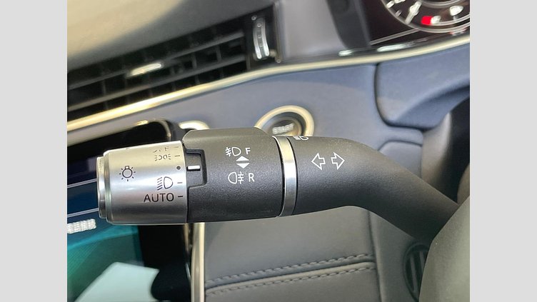 2019 認定中古車 Land Rover Range Rover Evoque ユーロンホワイト P200 SE