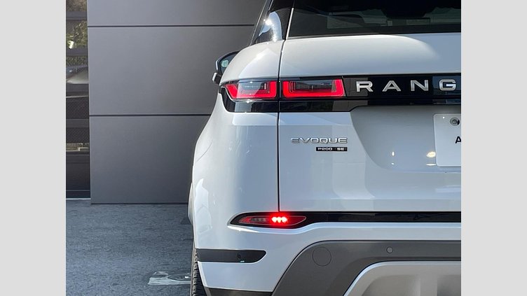 2019 認定中古車 Land Rover Range Rover Evoque ユーロンホワイト P200 SE