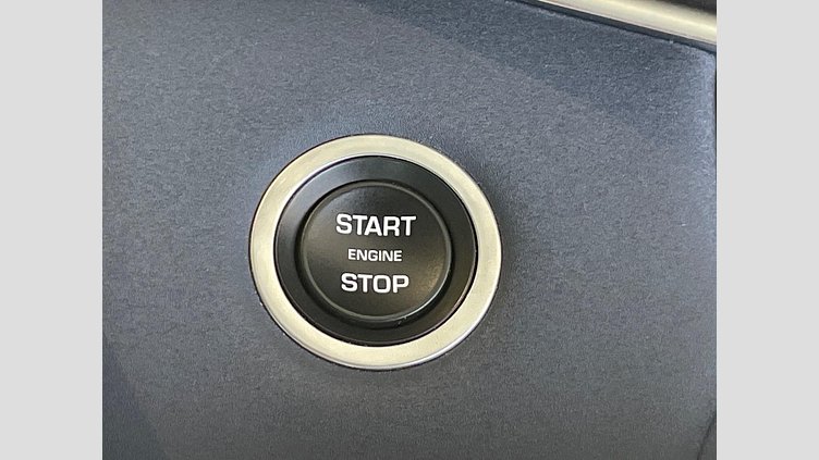 2019 認定中古車 Land Rover Range Rover Evoque ユーロンホワイト P200 SE