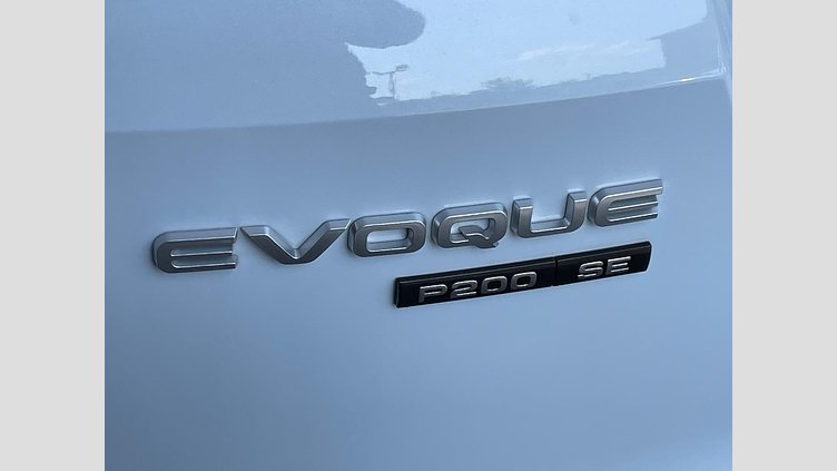 2019 認定中古車 Land Rover Range Rover Evoque ユーロンホワイト P200 SE