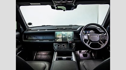 Defender 130 11