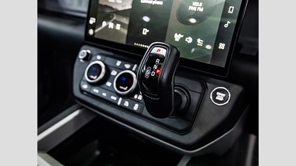 Defender 130 22