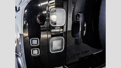 Defender 130 5