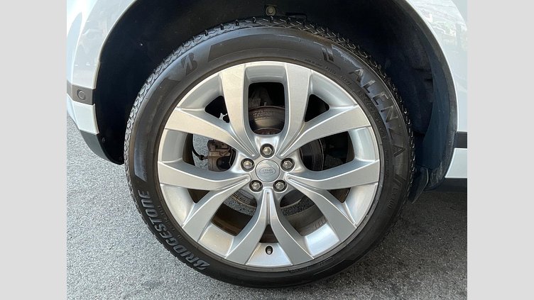 2019 認定中古車 Land Rover Range Rover Evoque ユーロンホワイト P200 SE
