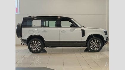 Defender 110 3