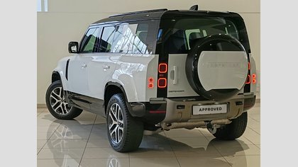 Defender 110 2