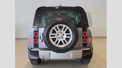 Defender 110 4