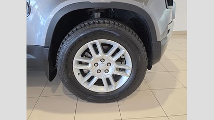Defender 110 21