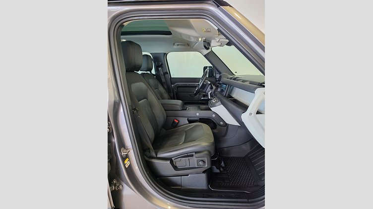 2020 Seminuevos Approved Land Rover Defender 110 Eiger Grey 2.0 litre i4P Petrol S