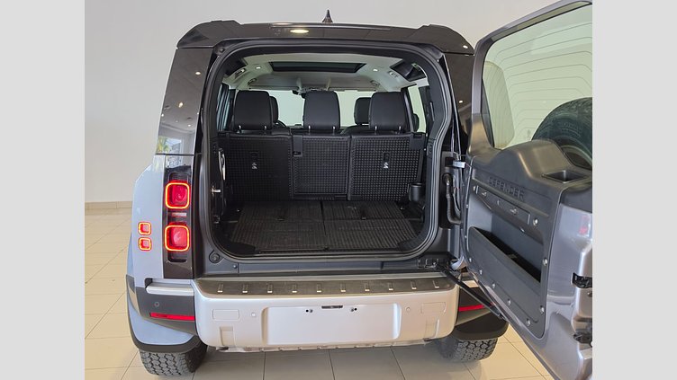 2020 Seminuevos Approved Land Rover Defender 110 Eiger Grey 2.0 litre i4P Petrol S