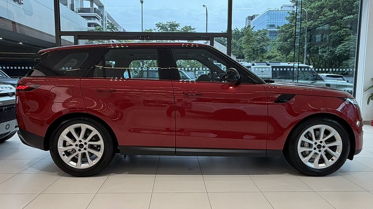 2026 新車 Land Rover Range Rover Sport (1AF) Firenze Red 佛羅倫斯紅 P400 Petrol Mild Hybrid 標準軸距 S