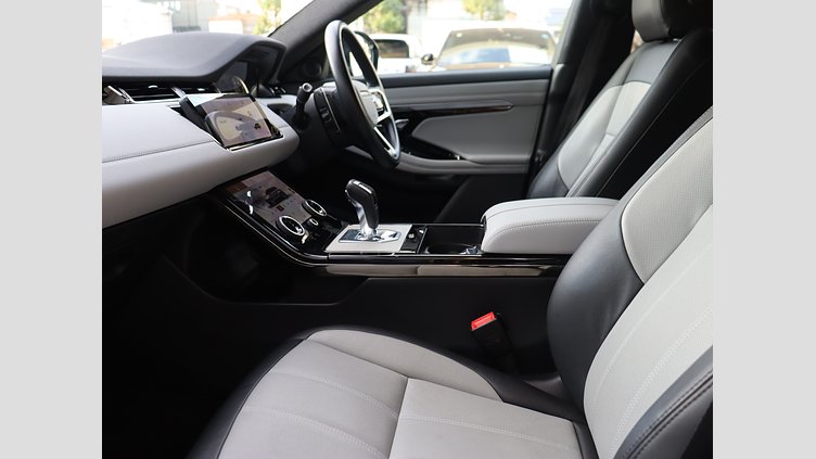 2023 認定中古車 Land Rover Range Rover Evoque ソウルパールシルバー AWD 9AT Bronze Collection