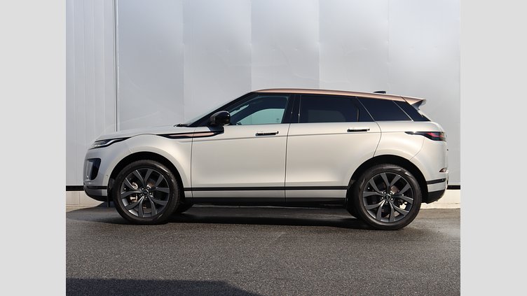 2023 認定中古車 Land Rover Range Rover Evoque ソウルパールシルバー AWD 9AT Bronze Collection