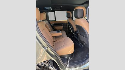Defender 110 4