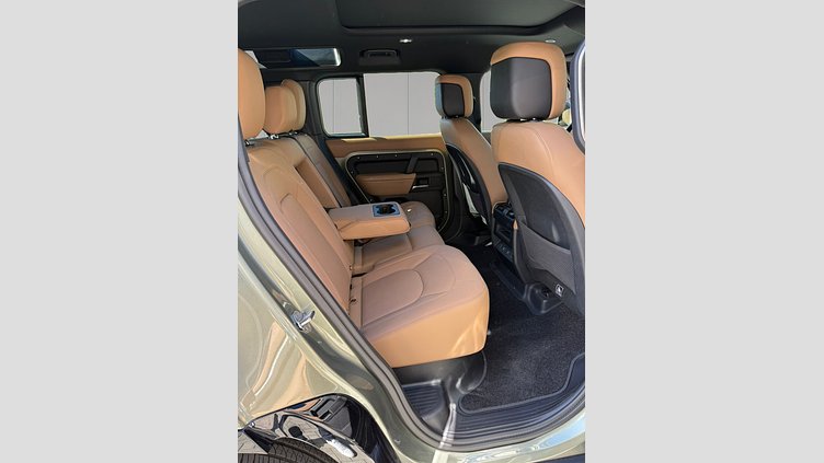2025 Approved Land Rover Defender 110 Pangea Green 3.0 litre i6D​ X-Dynamic SE 249PS Auto