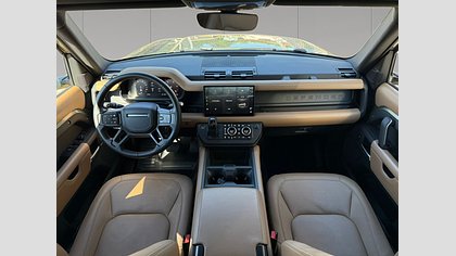 Defender 110 2