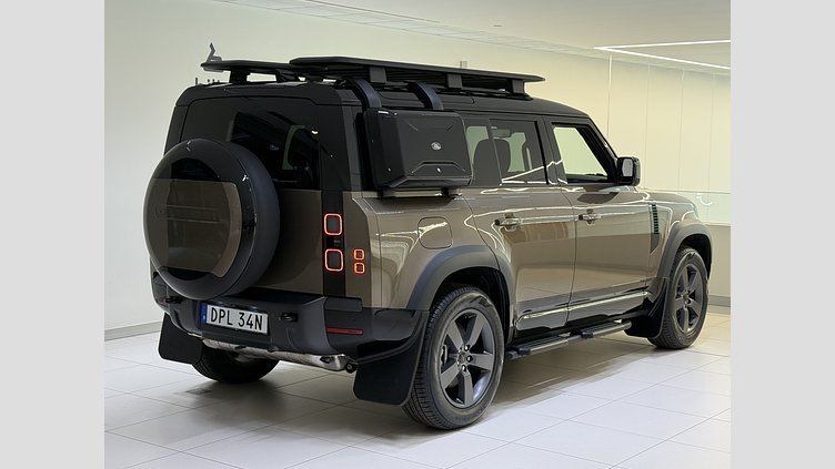 2026 Ny Land Rover Defender 110 Gondwana Stone Bensin Laddhybrid X-Dynamic SE