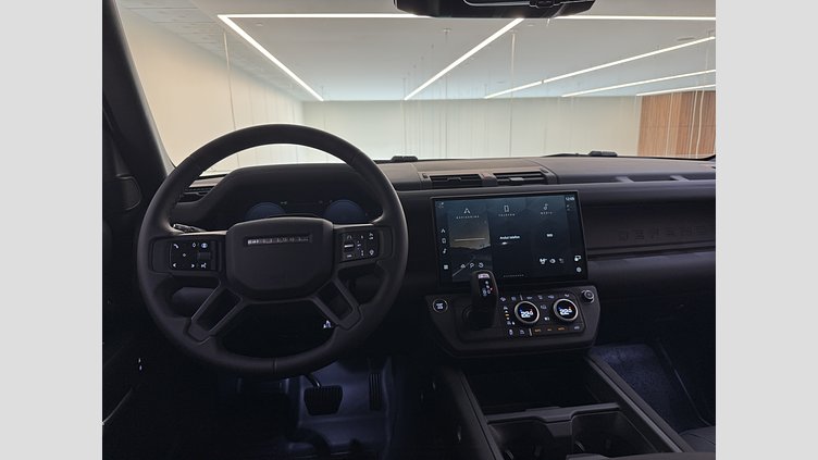 2026 Ny Land Rover Defender 110 Gondwana Stone Bensin Laddhybrid X-Dynamic SE