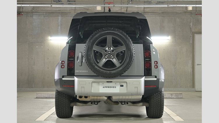 2024 認定中古車 Land Rover Defender 110 アイガーグレイ D300 AWD（AT） S