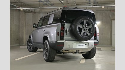 Defender 110 12