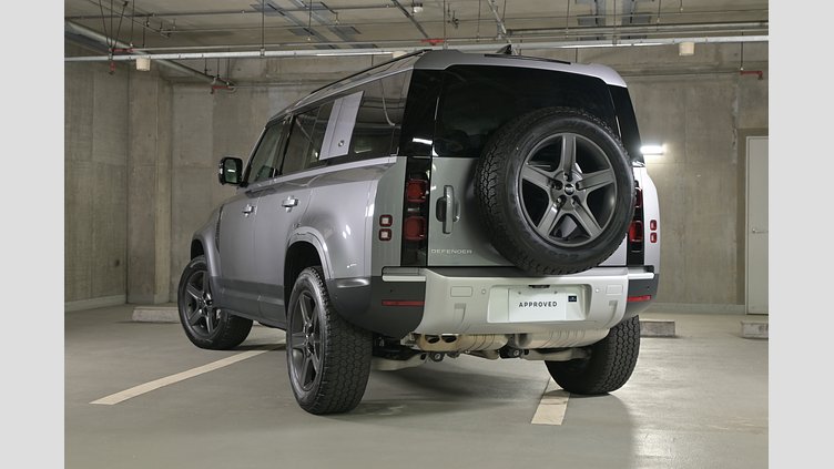 2024 認定中古車 Land Rover Defender 110 アイガーグレイ D300 AWD（AT） S