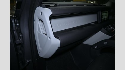 Defender 110 46