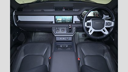 Defender 110 3