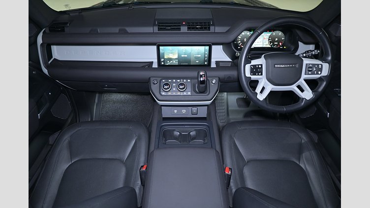2024 認定中古車 Land Rover Defender 110 アイガーグレイ D300 AWD（AT） S