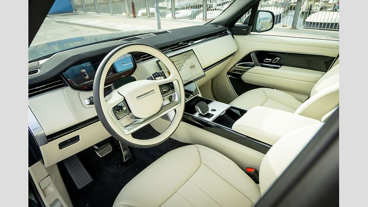 2026 New Land Rover Range Rover Belgravia Green AWD SE 3.0D 300PS