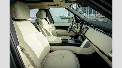 Range Rover 10