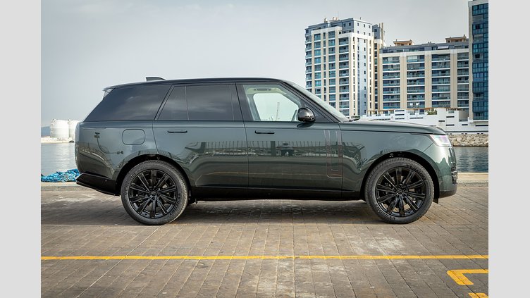 2026 New Land Rover Range Rover Belgravia Green AWD SE 3.0D 300PS