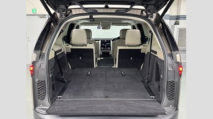 Discovery 32