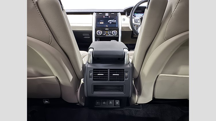 2021 認定中古車 Land Rover Discovery Lantau Bronze 3.0 litre i6P​ 360PS AWD
