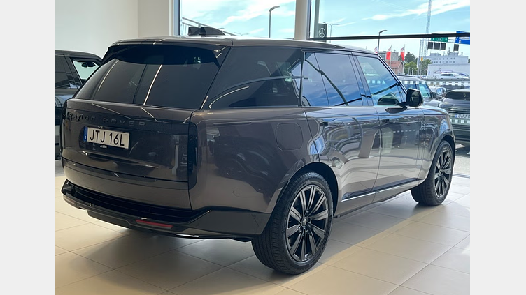 2026 Ny Land Rover Range Rover Charente Grey P550e AWD AUTO PHEV Standard hjulbas Autobiography