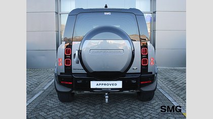 Defender 110 6