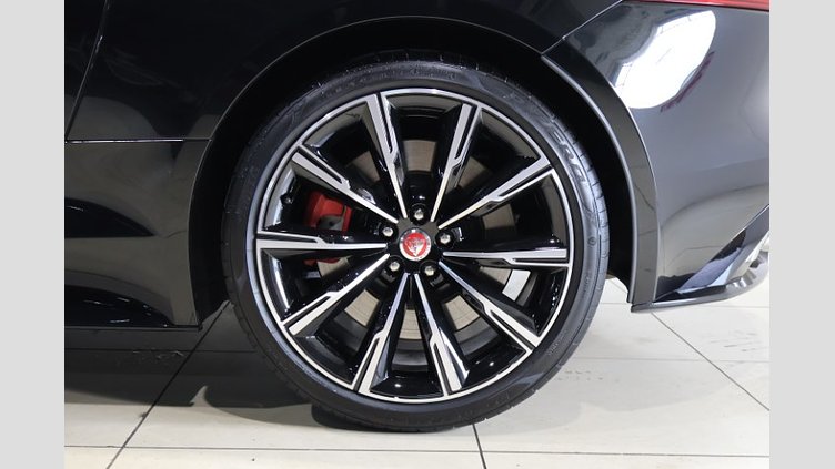 2020 認定中古車 Jaguar F-Type サントリーニブラック P575 オートマチック 全輪駆動 F-TYPEクーペ R
