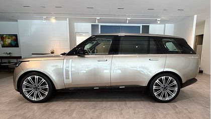 Range Rover 7