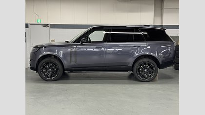 Range Rover 10