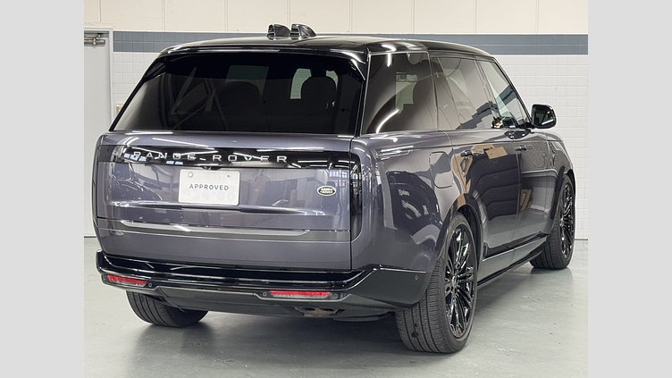 2023 認定中古車 Land Rover Range Rover アメジストグレイパープル - グロスフィニッシュ RANGE ROVER AUTOBIOGRAPHY ロングホイールベース
4.4L V8 530PSツインターボガソリンエンジン（AT）
AWD ロングホイールベース AUTOBIOGRAPHY