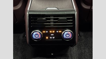 Range Rover 43