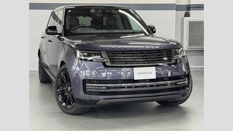 2023 認定中古車 Land Rover Range Rover アメジストグレイパープル - グロスフィニッシュ RANGE ROVER AUTOBIOGRAPHY ロングホイールベース
4.4L V8 530PSツインターボガソリンエンジン（AT）
AWD ロングホイールベース AUTOBIOGRAPHY