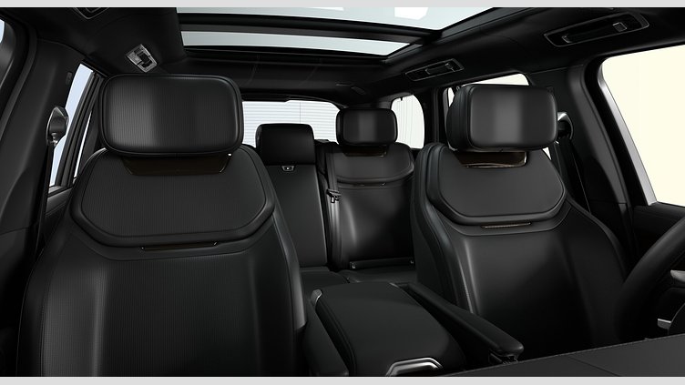 2026 Uusi Land Rover Range Rover Ostuni Pearl White P550e Petrol Plug-in Hybrid SV - Tähän autoon nyt 0% korko + kulut (30.9. asti)