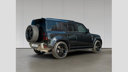 Defender 110 2