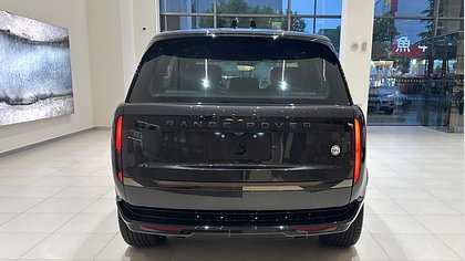 Range Rover 6