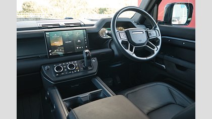 Defender 110 8