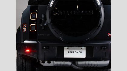 Defender 110 13