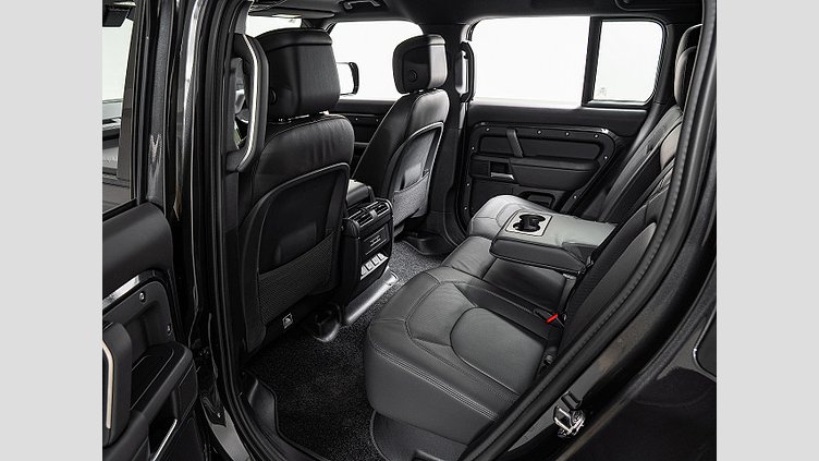 2025 認定中古車 Land Rover Defender 110 カルパチアングレイ D350 ディーゼルマイルドハイブリッド X-Dynamic HSE